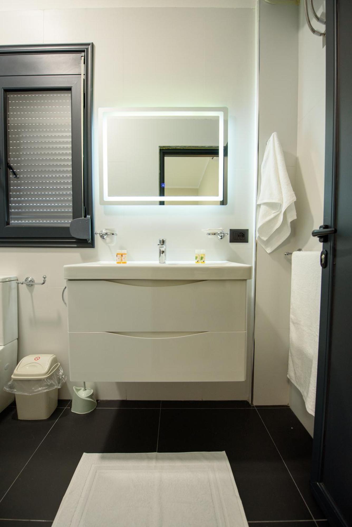 Olivium Rooms Vlore Exterior photo