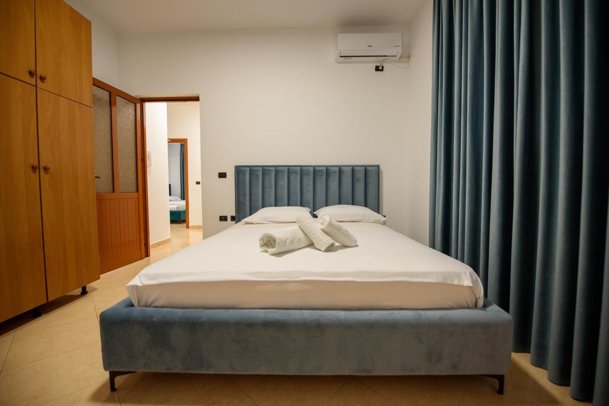 Olivium Rooms Vlore Exterior photo